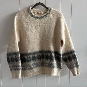Vintage Icelandic 100% New Wool Sweater